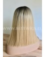Synthetic lace front wig Stright rooted blond hair / Middle parting