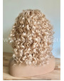 Synthetic lace front wig Wavy pastel blond Milk jam