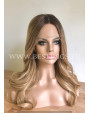 Synthetic lace front wig Wavy rooted caramel blonde / middle parting